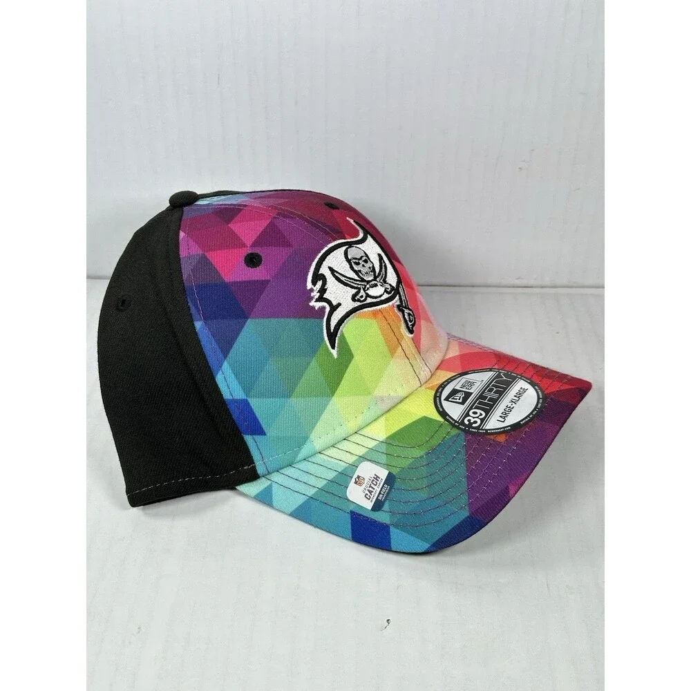 Size L/XL New Era Tampa Bay Buccaneers 39THIRTY Crucial Catch Flex Fit Hat Cap